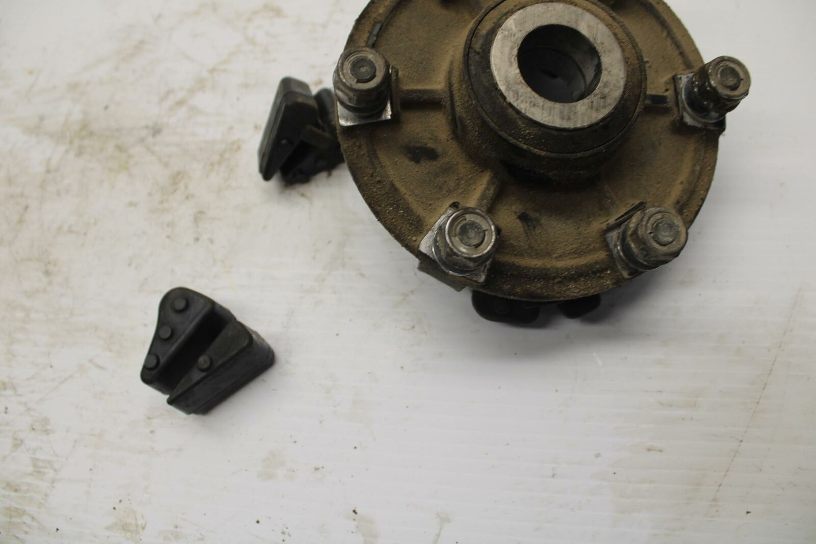 08-16 YAMAHA YZF R6 REAR HUB SHOCK DAMPERS CUSH ABSORBERS BB273