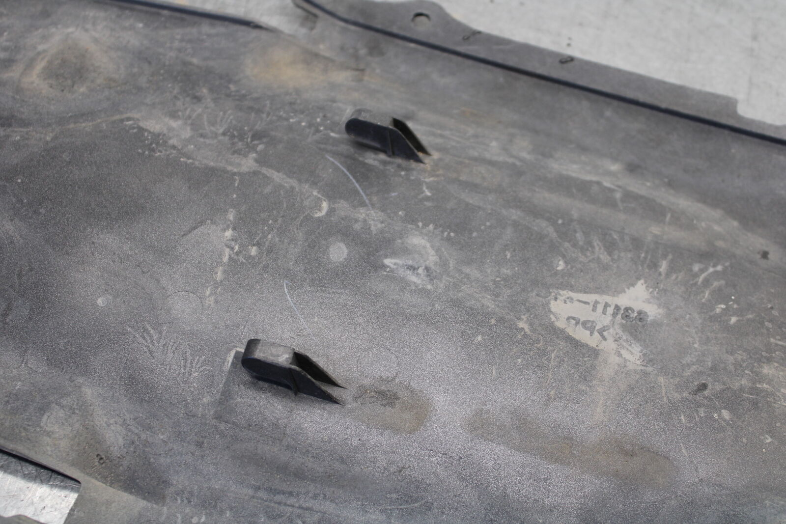 05-06 SUZUKI GSXR1000 REAR BACK TAIL UNDERTAIL FAIRING COWL FENDER BB663