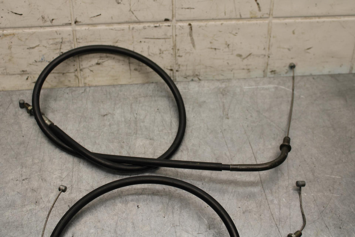 2005 Yamaha YZF R6 THROTTLE CABLES LINES 5SL-26311-00-00 5SL-26312-00-00 BB62