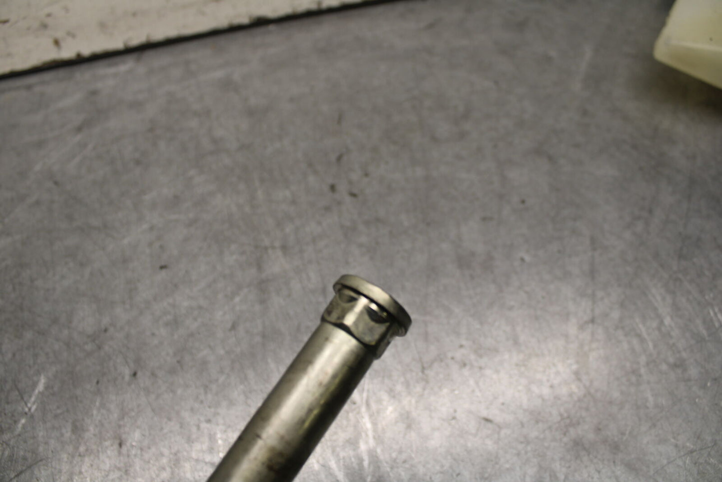 13-18 KAWASAKI NINJA ZX6R REAR BACK SWINGARM BOLT SUSPENSION PIVOT AXLE BB666