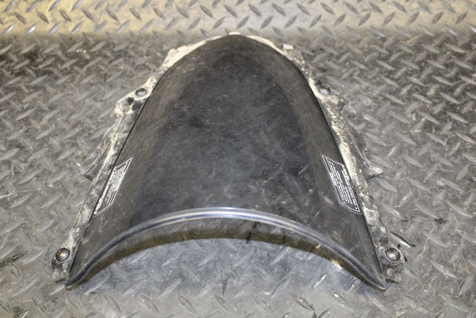 19 YAMAHA YZF R3 FRONT WINDSHIELD WINDSCREEN  BB177
