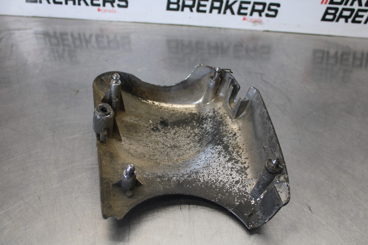 95 HONDA SHADOW 1100 ENGINE DRIVE SPROCKET COVER BB885
