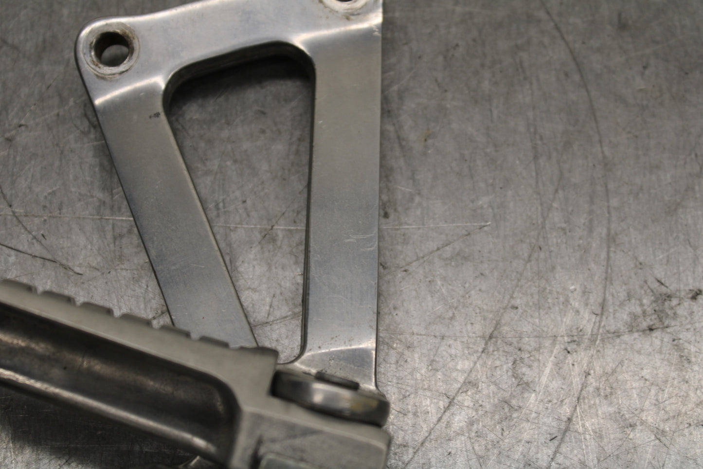 93-94 KAWASAKI NINJA ZX7R REAR BACK PASSENGER PEG SET PAIR BB122