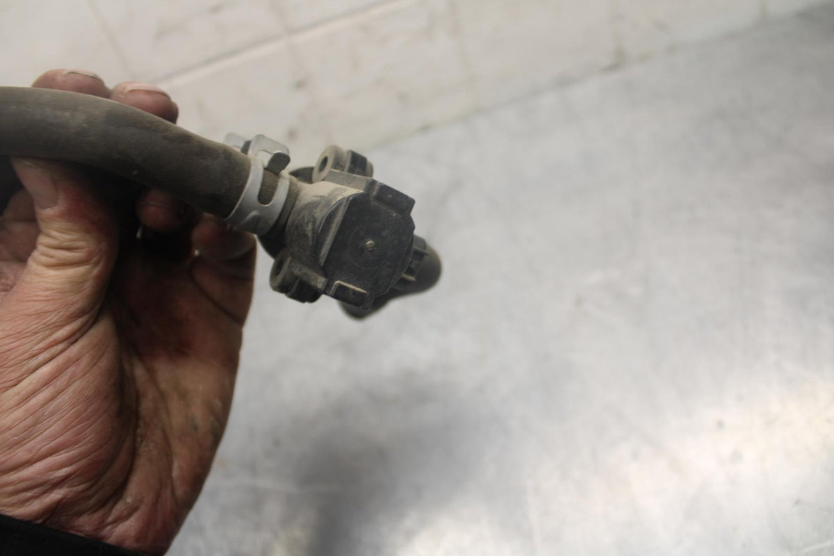 15-21 SUZUKI GSXR600 AIR VALVE SOLENOID TOP ENGINE SWITCH SENSOR BB460