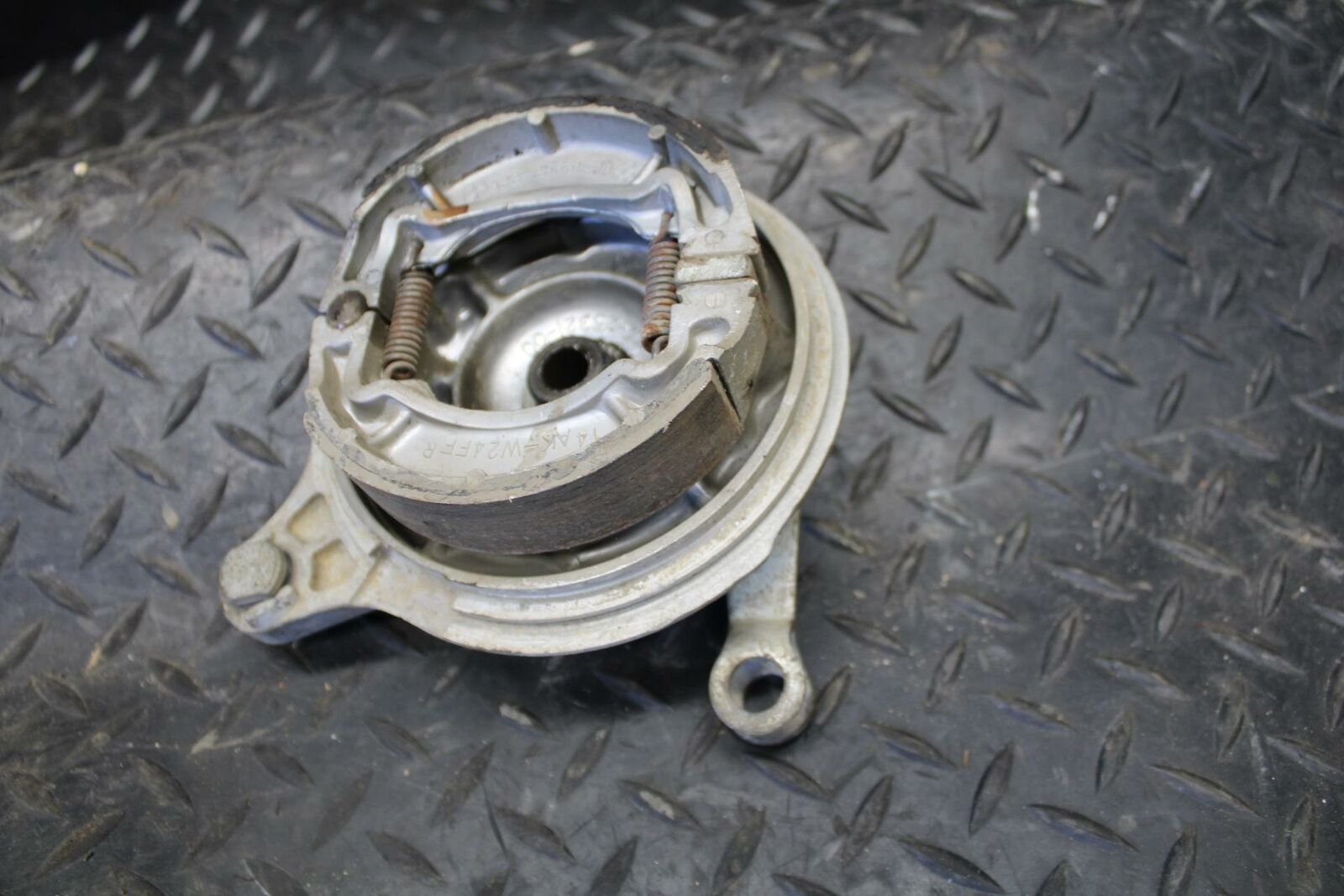 71 YAMAHA L5 REAR BACK WHEEL RIM HUB BB230