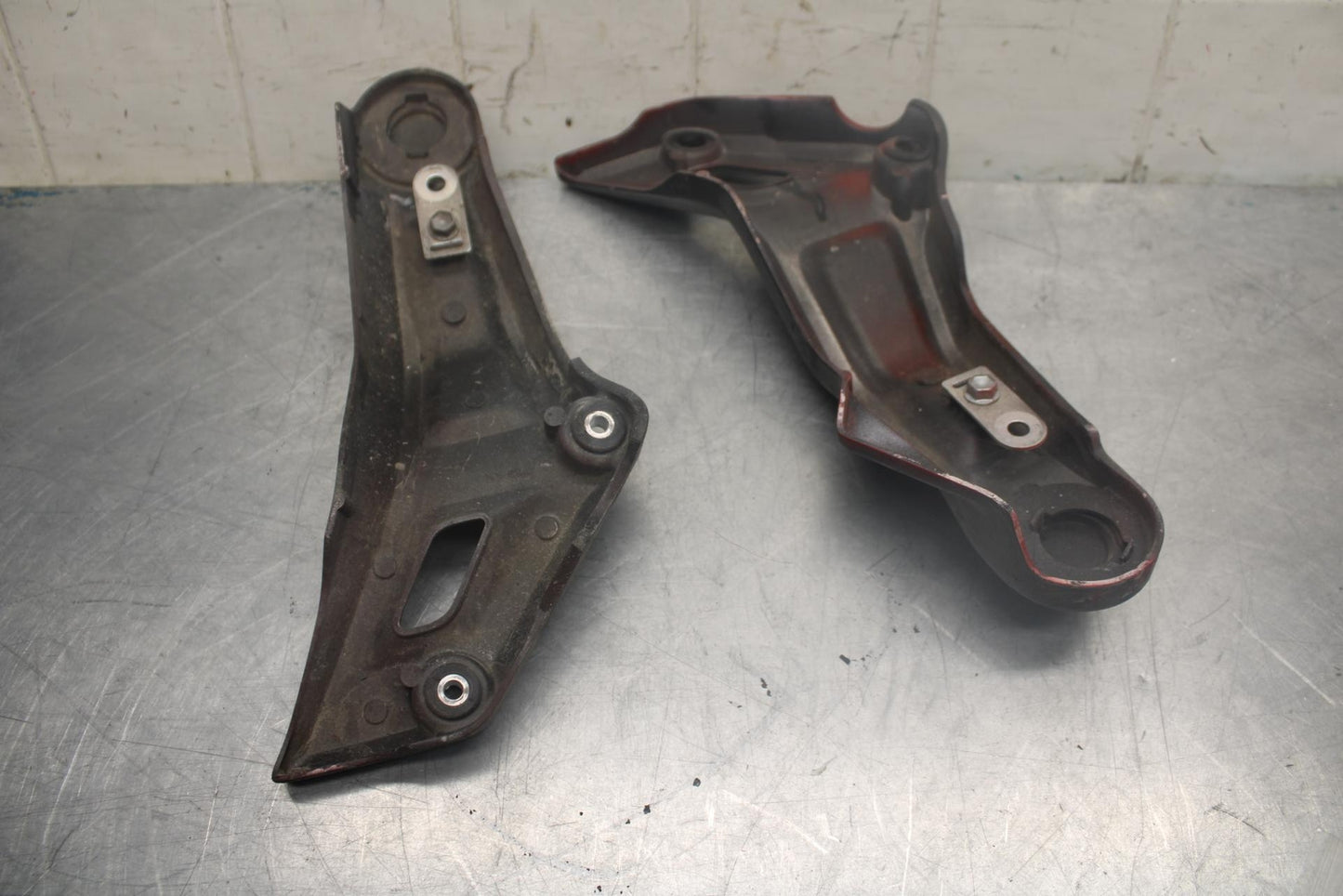 18-20 YAMAHA MT-07  MT-07 ABS RIGHT LEFT FRAME MID SIDE COVERS COWLS BB457