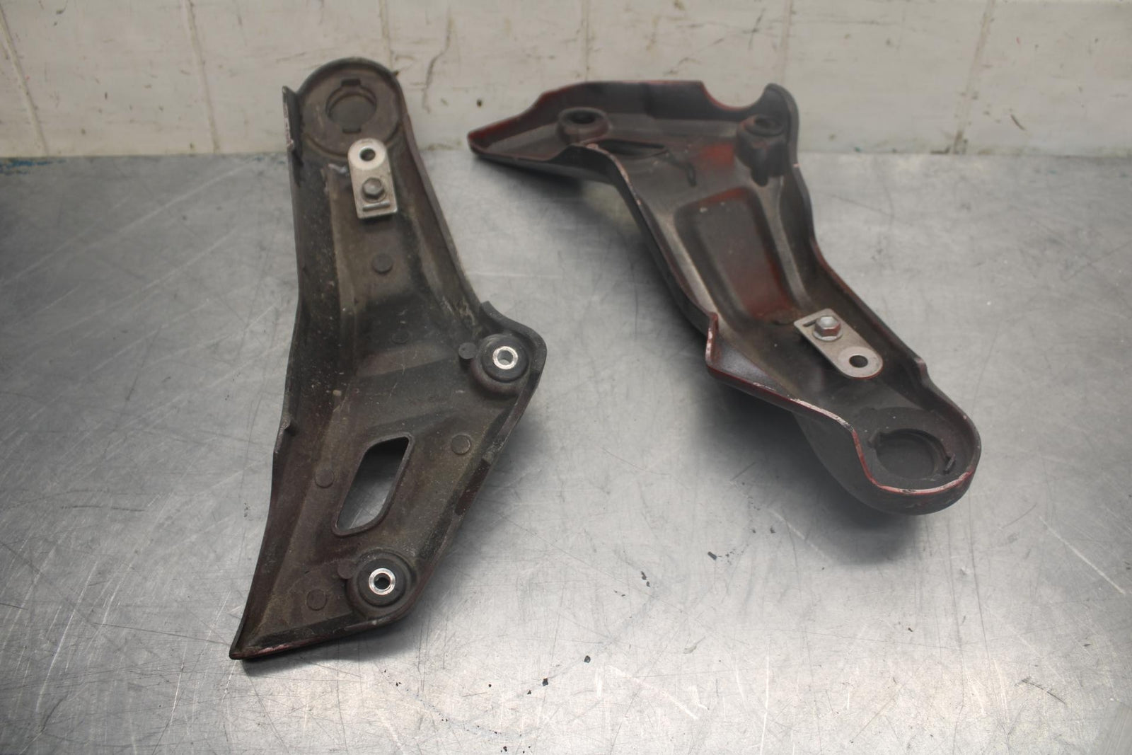 18-20 YAMAHA MT-07  MT-07 ABS RIGHT LEFT FRAME MID SIDE COVERS COWLS BB457