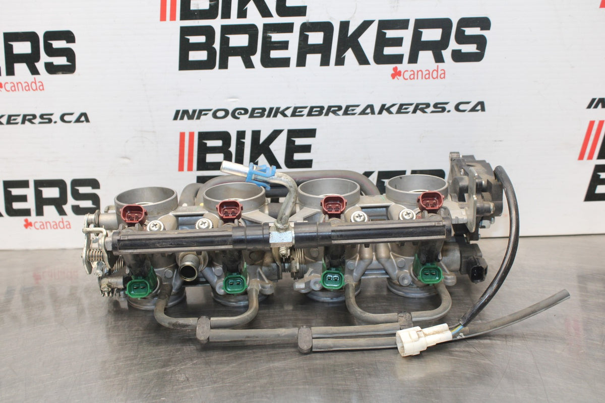 08-10 SUZUKI GSXR 600 MAIN FUEL INJECTORS / THROTTLE BODIES BB803