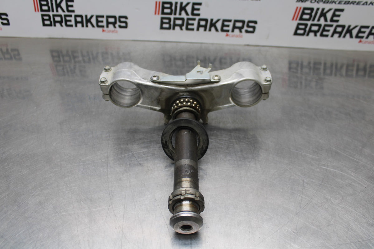08 KAWASAKI NINJA ZX10R FRONT FORKS CLAMP LOWER TRIPLE TREE STEM BB201