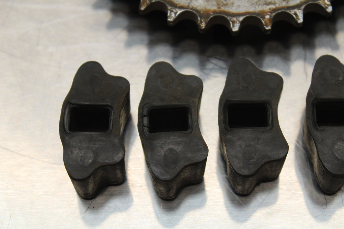 82 HONDA CT70 TRAIL REAR HUB SHOCK DAMPERS CUSH ABSORBERS & SPROCKET BB138