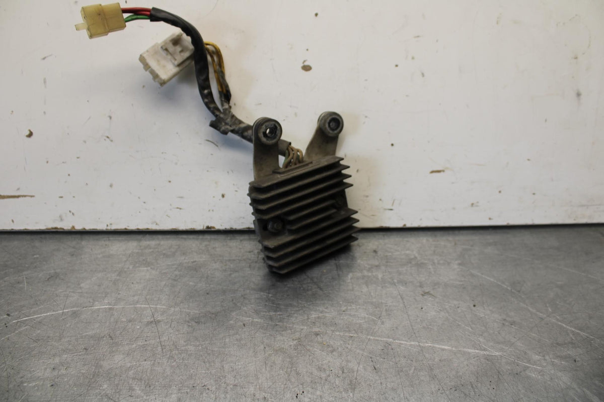 05-06 HONDA CBR600RR RECTIFIER VOLTAGE REGULATOR 31600-MEE-872 BB624