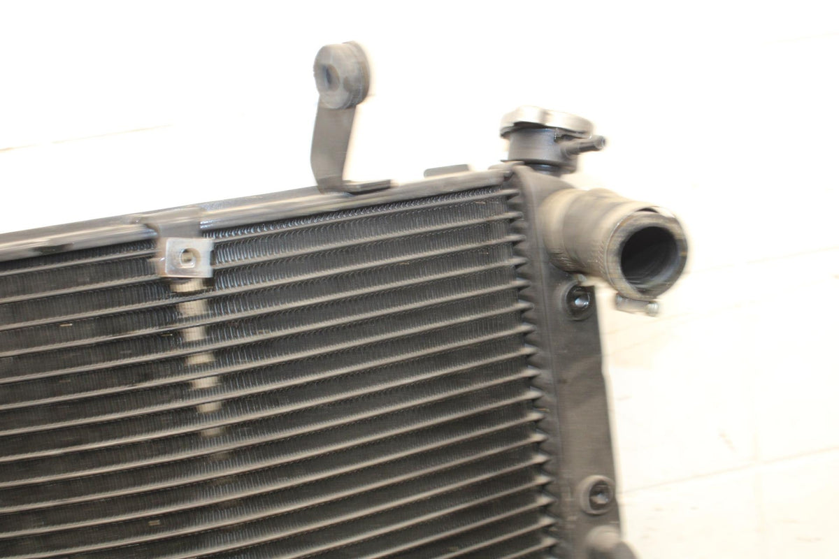 04-06 YAMAHA YZF R1 ENGINE RADIATOR MOTOR COOLER COOLING RADIATER BB491