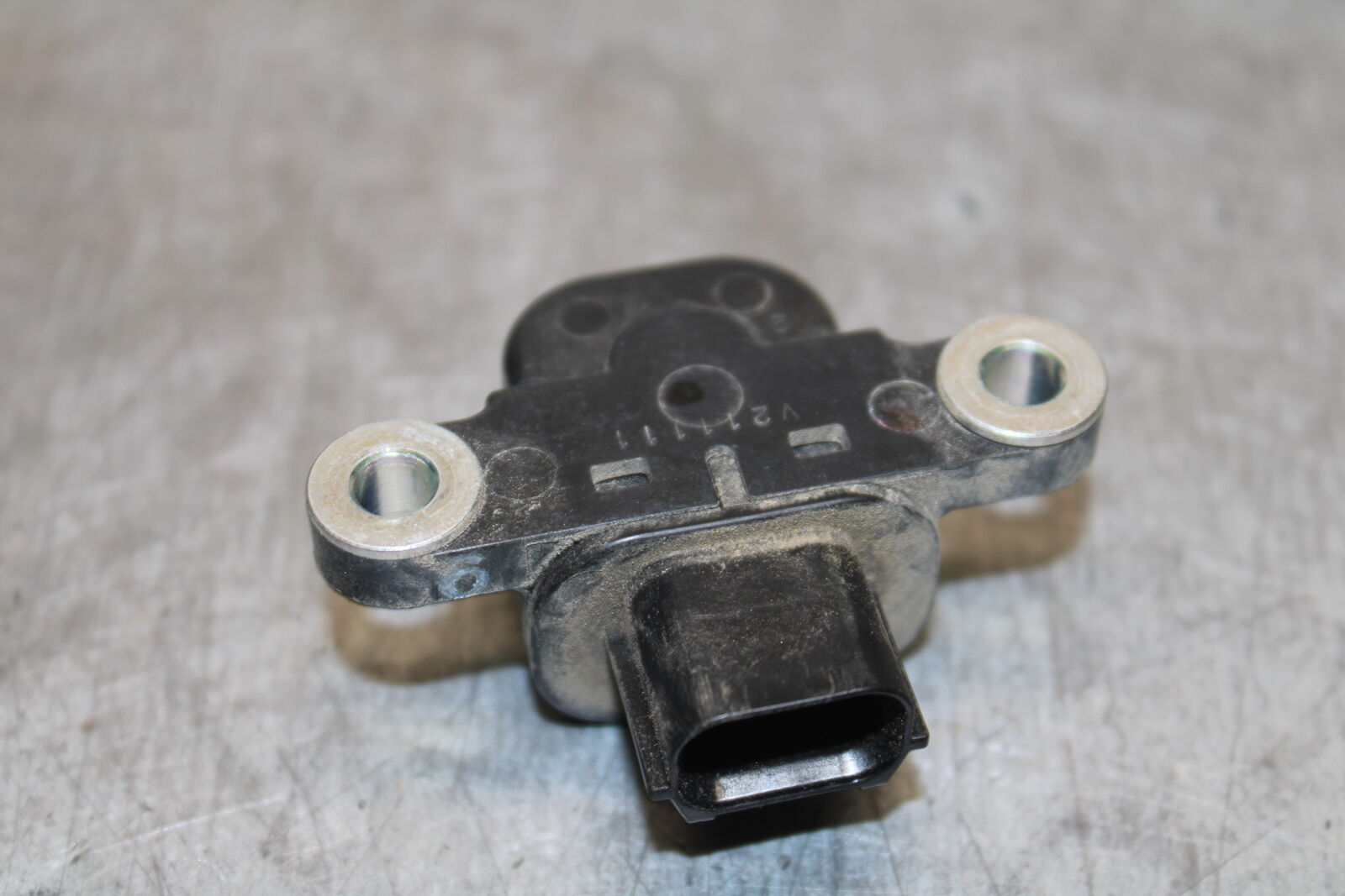 19-23 KAWASAKI NINJA ZX6R TIP OVER BANK ANGLE CRASH SENSOR SWITCH  BB701
