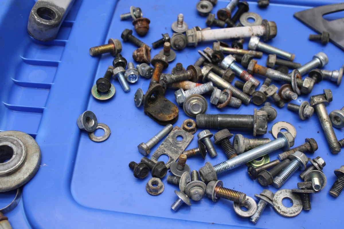 06 KAWASAKI KLR650 MOUNTING BOLTS HARDWARE SCREWS BB919