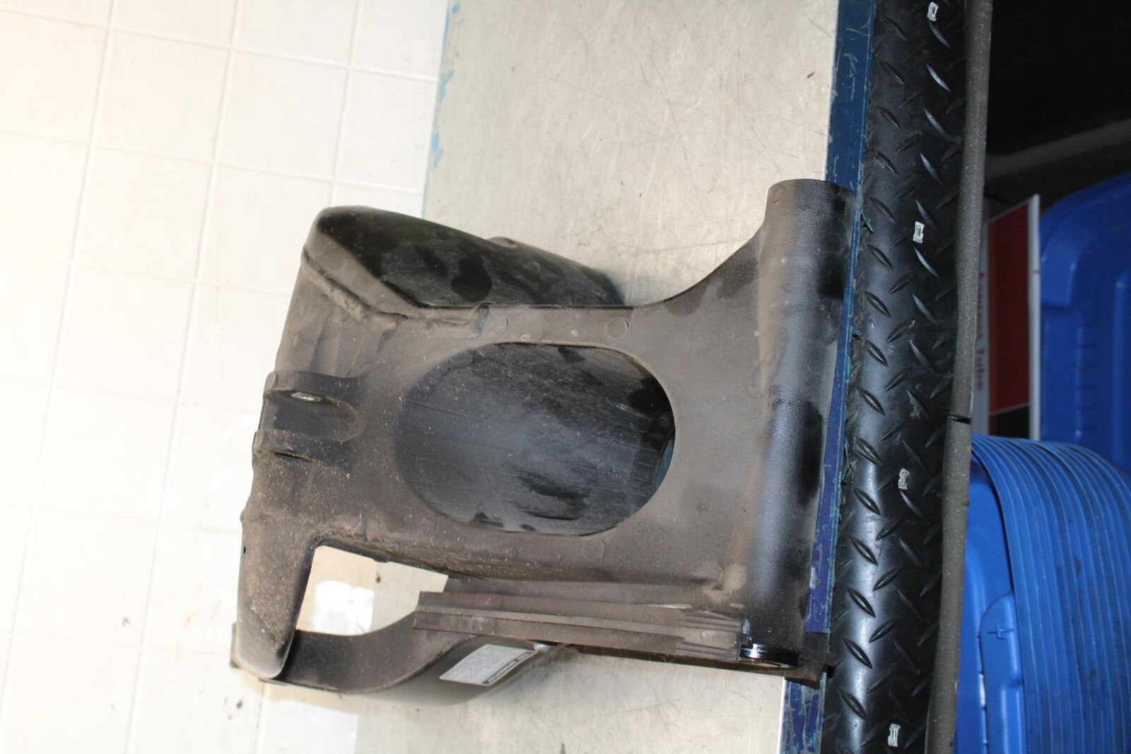 09-14 YAMAHA YZF R1 REAR SWINGARM BACK SUSPENSION SWING ARM  BB448