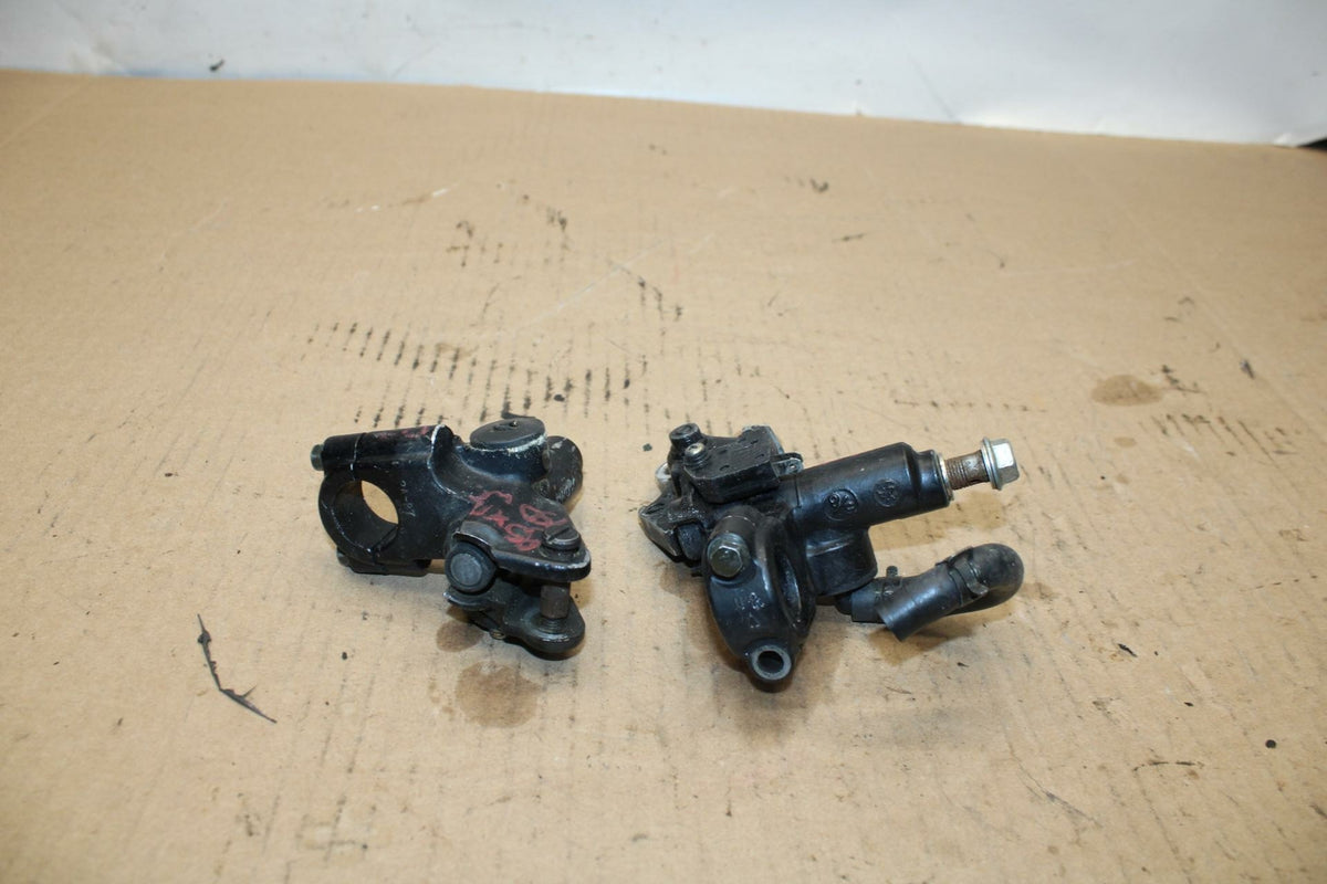 93-96 SUZUKI GSXR750W FRONT BRAKE MASTER CYLINDER BB266b