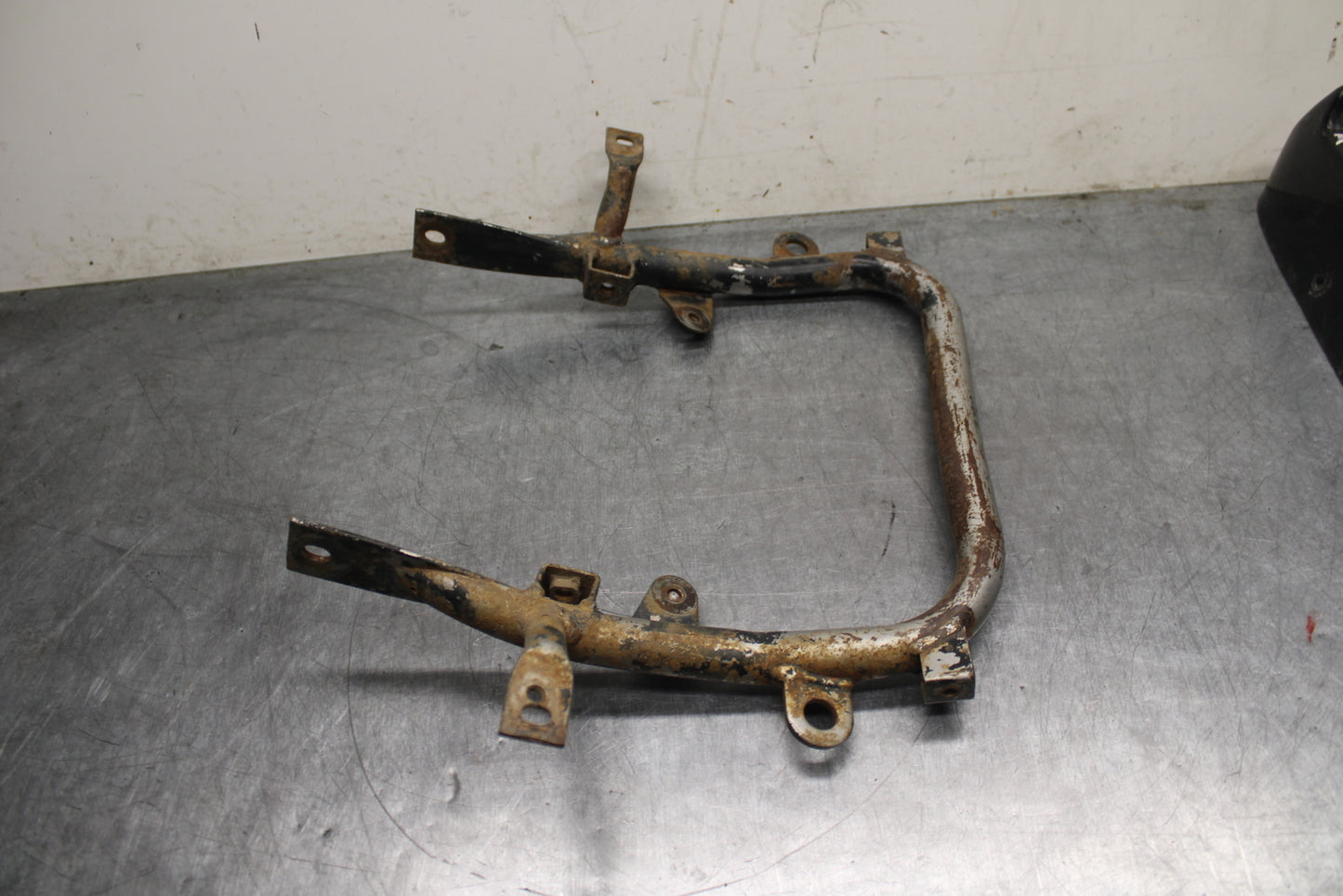 02-06 YAMAHA BANSHEE 350 REAR BACK BUMPER GRAB BAR BB126