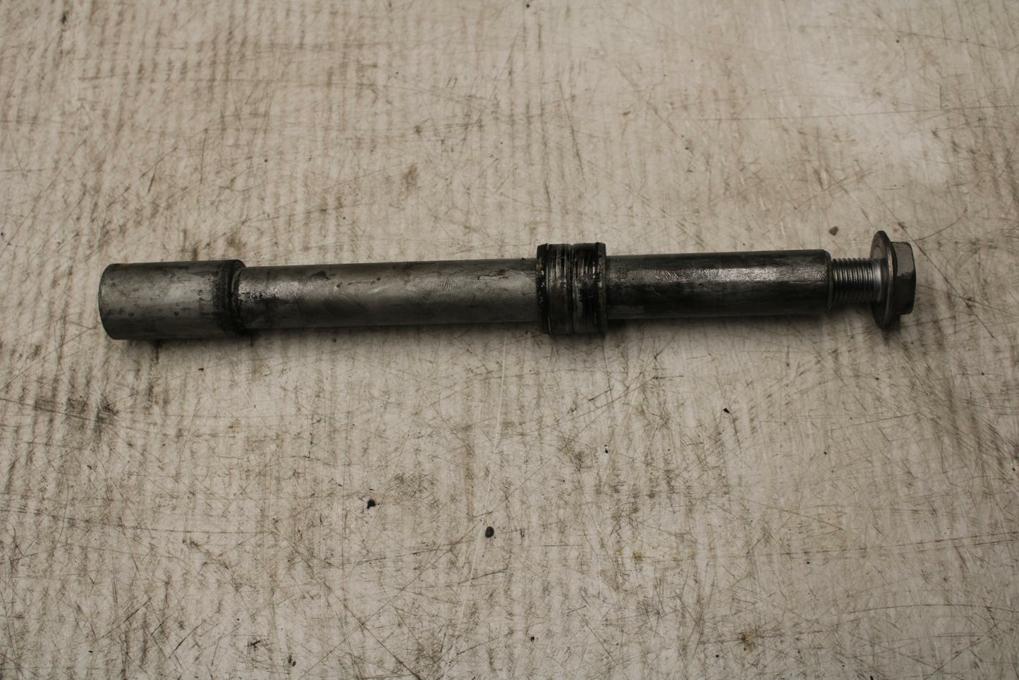 07-12 HONDA CBR600RR FRONT WHEEL RIM AXLE PIVOT BOLT BB309