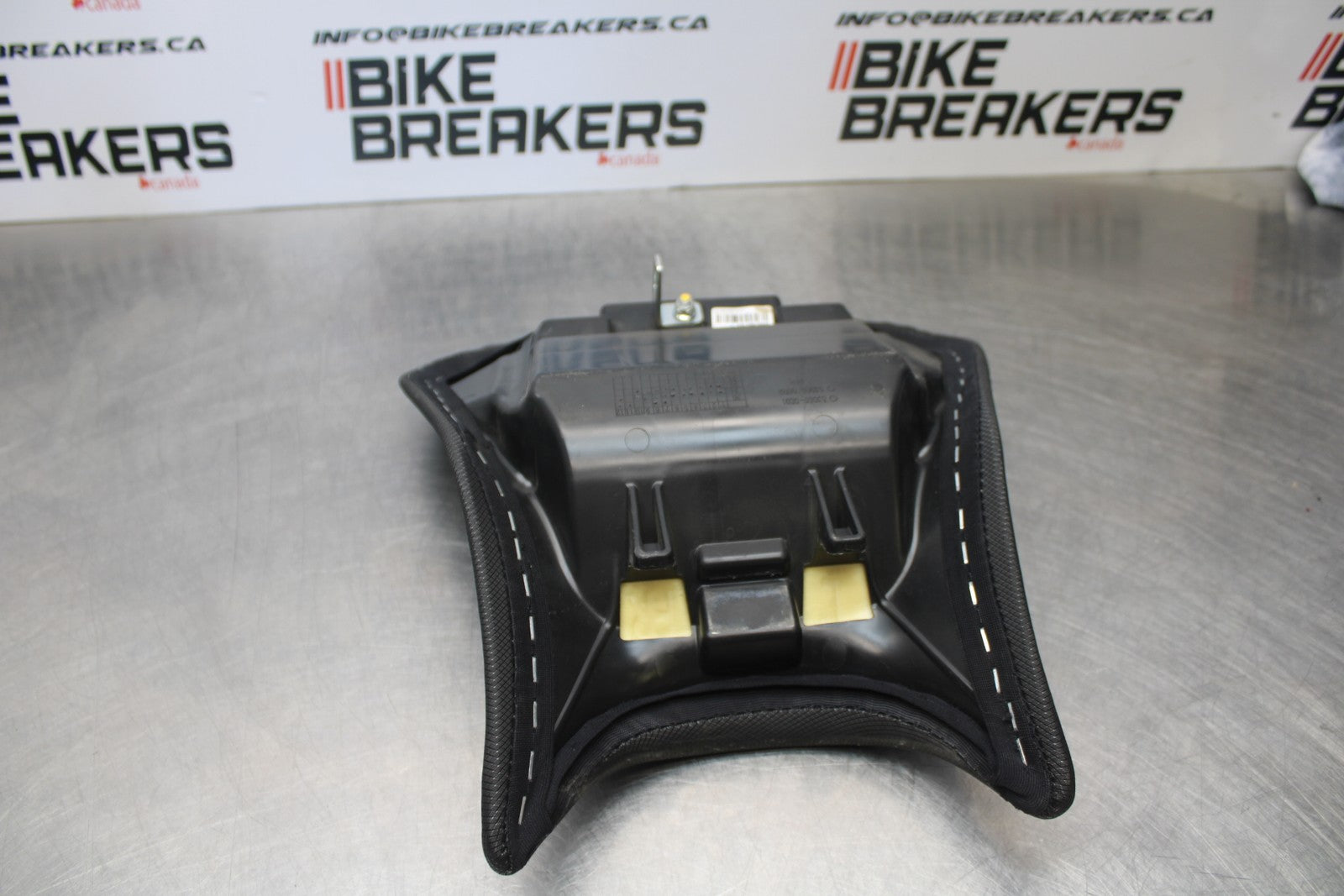 18-23 KAWASAKI NINJA 400 EX400 ABS FRONT DRIVERS SEAT PAD SADDLE PILLION BB192