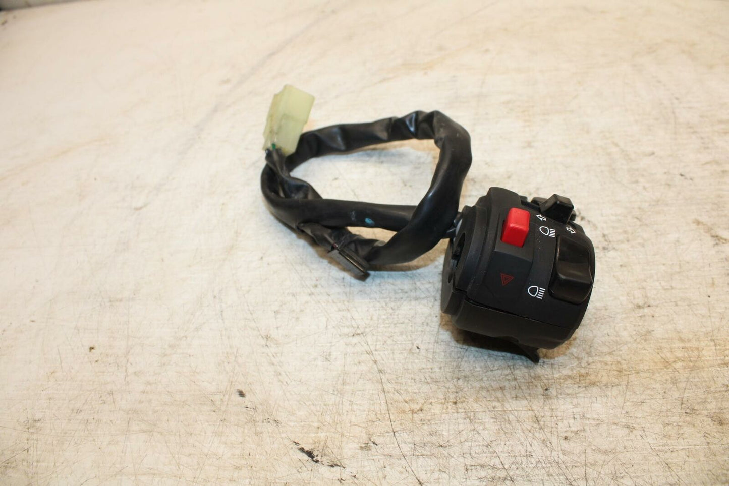 17-20 KAWASAKI NINJA 650 LEFT CLIP ON HANDLE HORN SIGNALS SWITCH SWITCHES BB364