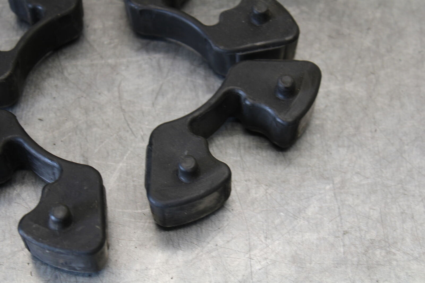 03-04 KAWASAKI NINJA ZX6RR REAR HUB SHOCK DAMPERS CUSH ABSORBERS BB684