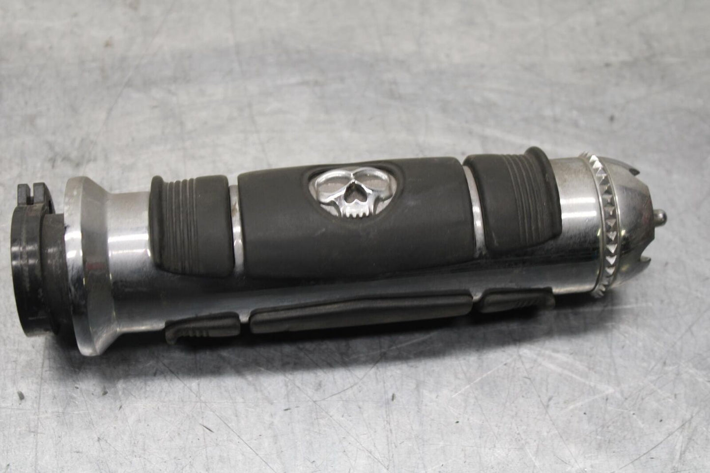 03-08 KAWASAKI VULCAN 1600 RIGHT THROTTLE GRIP BB616