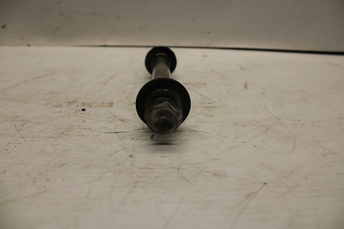 07 YAMAHA YZF R6 2c0 FRONT WHEEL RIM AXLE PIVOT BOLT BB284