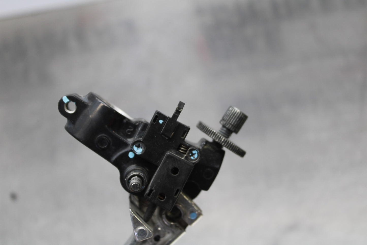 08-18 KAWASAKI KLR650 CLUTCH PERCH MOUNT WITH LEVER  BB183