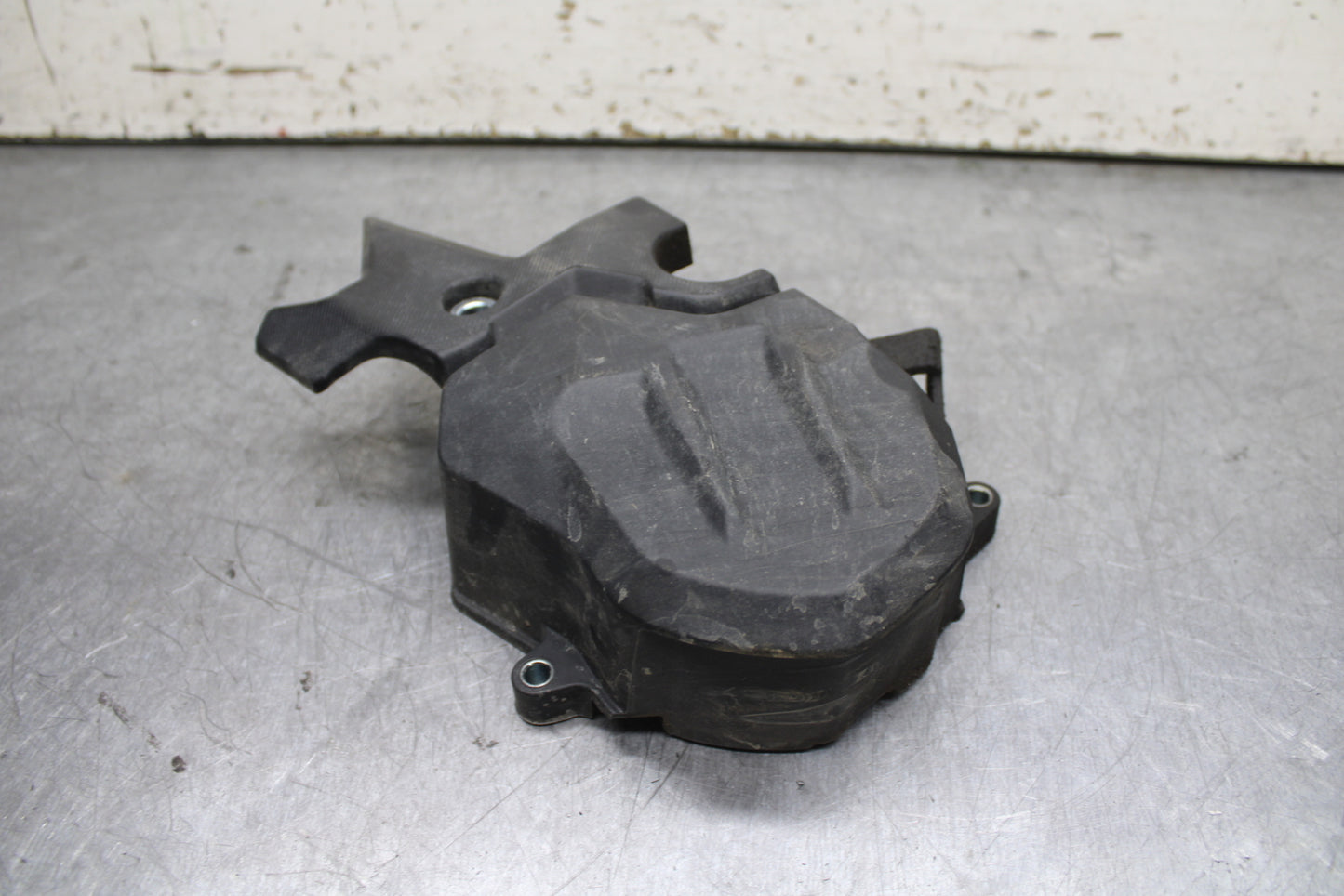 24 KAWASAKI NINJA 500 ABS ENGINE SPROCKET COVER BB744