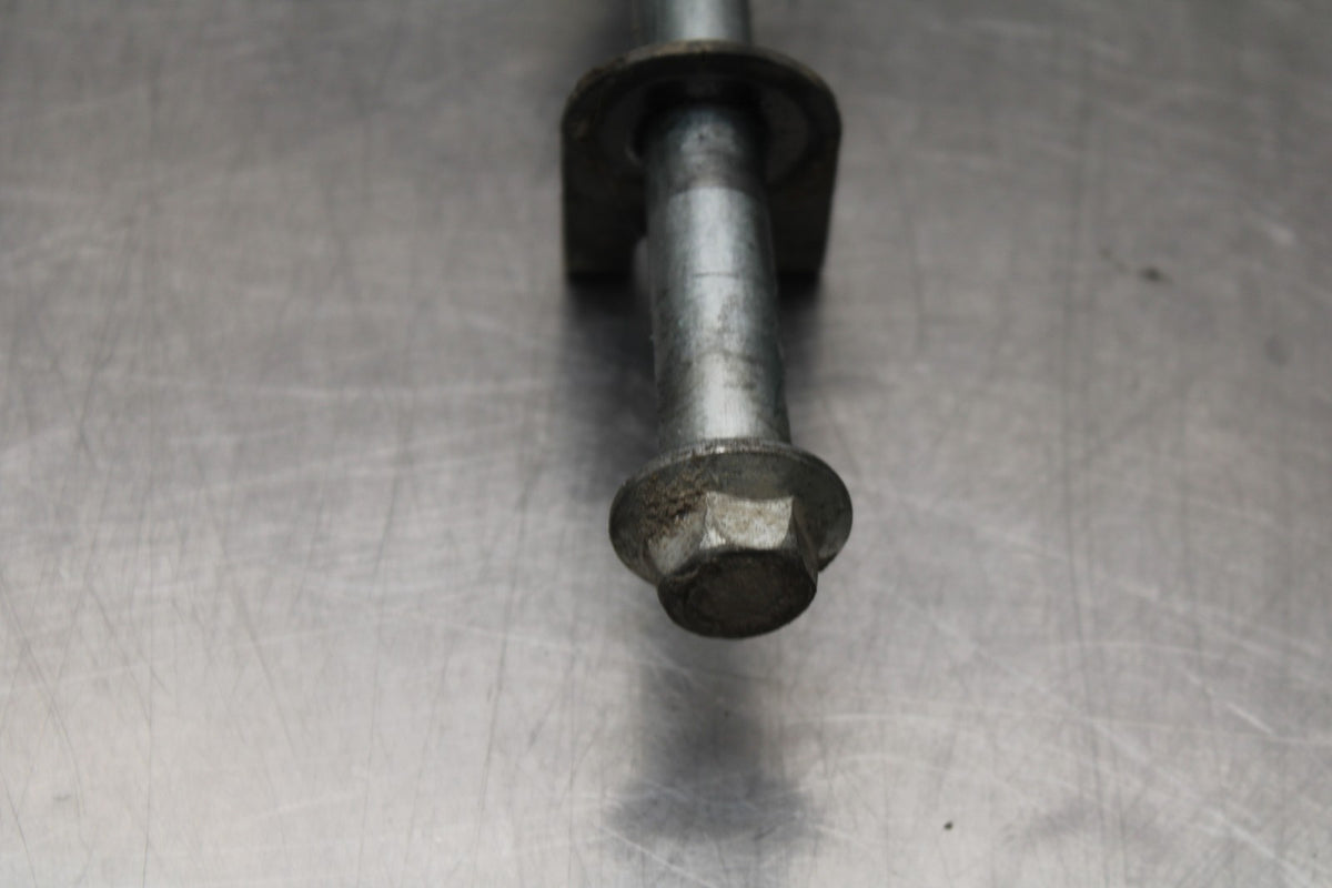 18 HONDA CB500F REAR AXLE BACK WHEEL RIM PIVOT BOLT AXEL BB861
