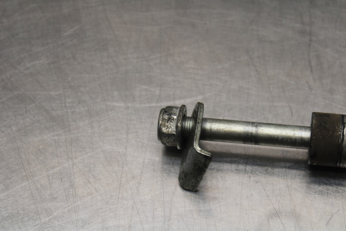 08 HONDA CBR125R REAR AXLE BACK WHEEL RIM PIVOT BOLT AXEL BB839