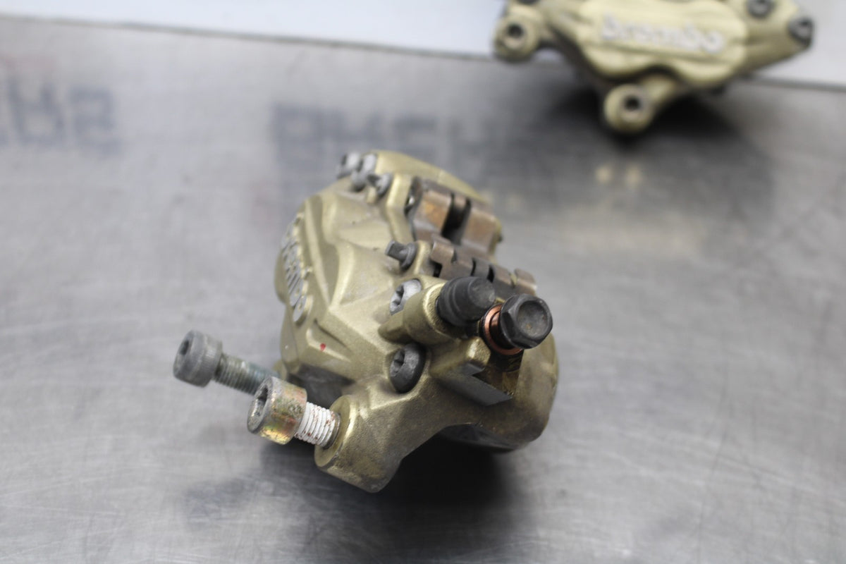 05 DUCATI SUPERSPORT 800 RIGHT LEFT FRONT BRAKE CALIPER SET PAIR CALIPERS BB913