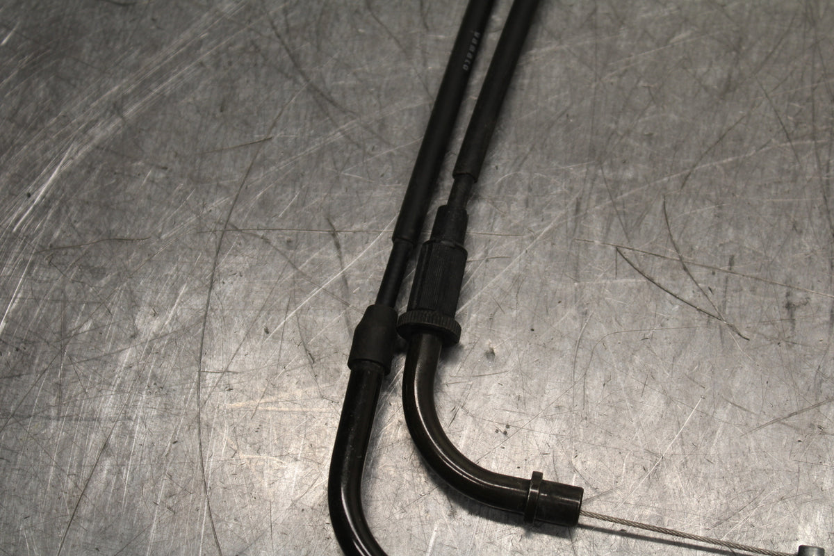 06-07 SUZUKI GSXR750 THROTTLE CABLES LINES BB110
