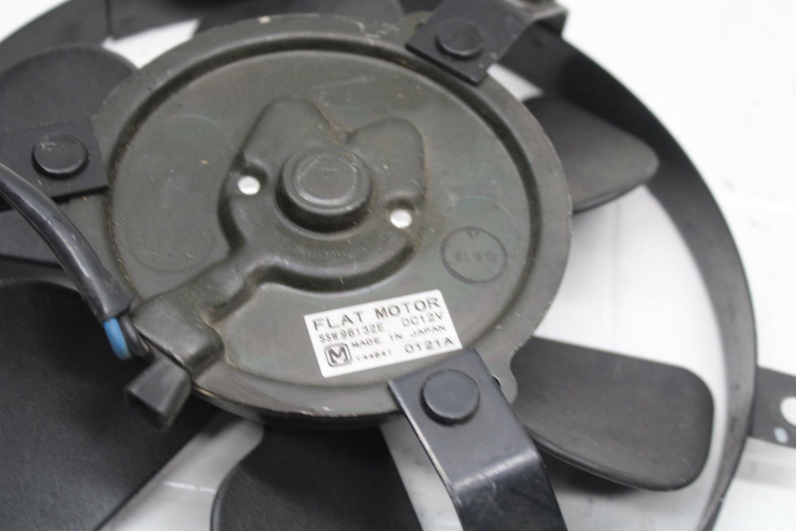 01 YAMAHA YZF R1 ENGINE RADIATOR COOLING FAN BB25
