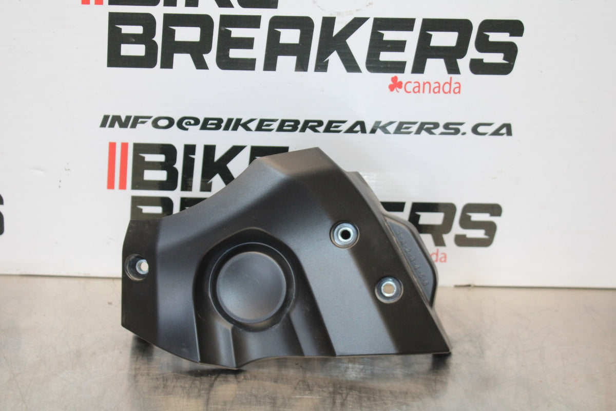 22-25 YAMAHA YZF R7 ENGINE SPROCKET COVER BB182