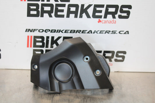 22-25 YAMAHA YZF R7 ENGINE SPROCKET COVER BB182