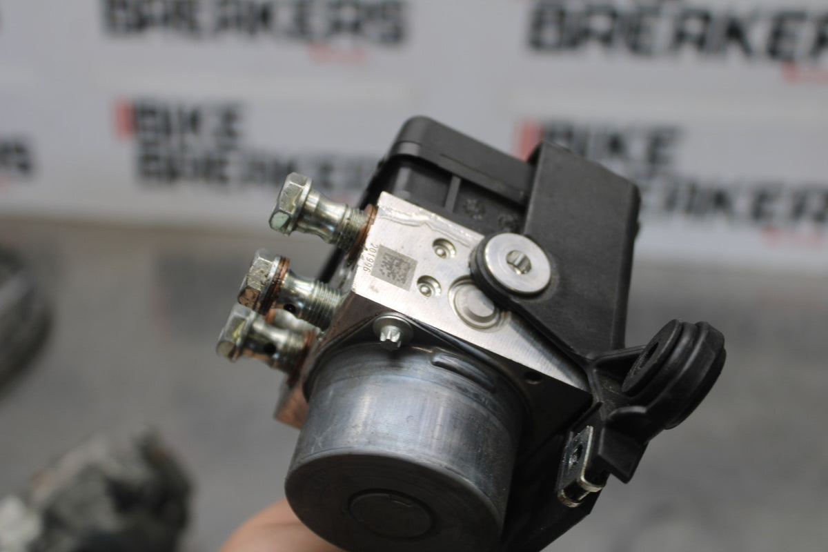 15 APRILIA RSV4 FACTORY APRC ABS ABS PUMP UNIT MODULE BB901