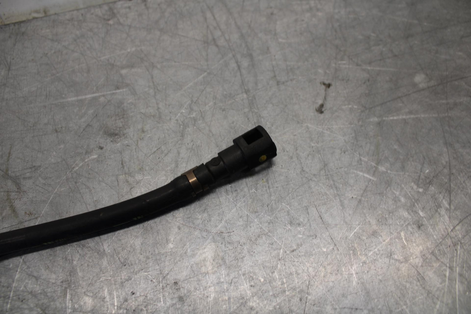 09-12 HONDA CBR600RR FUEL HOSE GAS LINE TUBE PIPE 17526-MFJ-D01 BB450