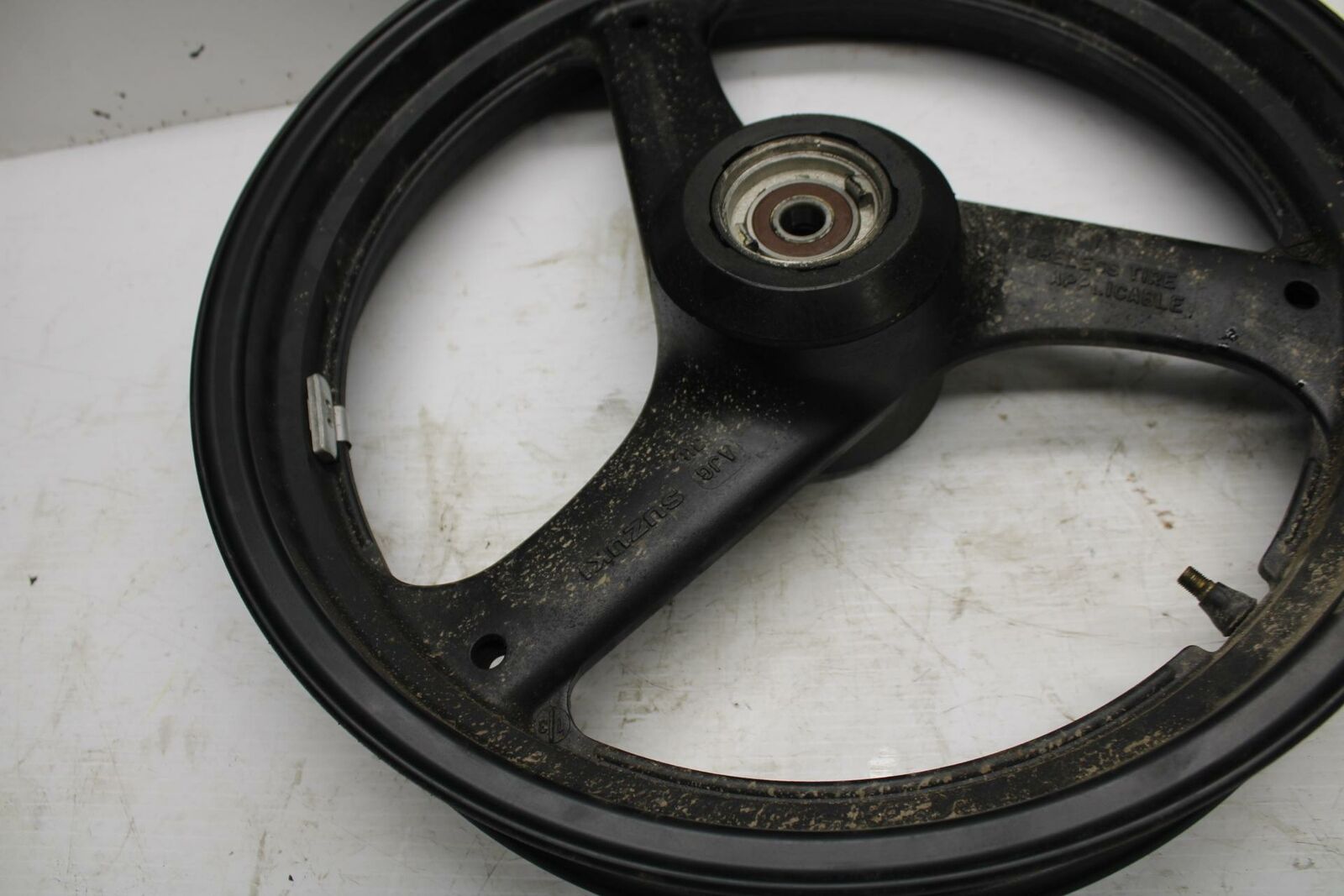 04-09 SUZUKI GS500F FRONT WHEEL RIM  BB278