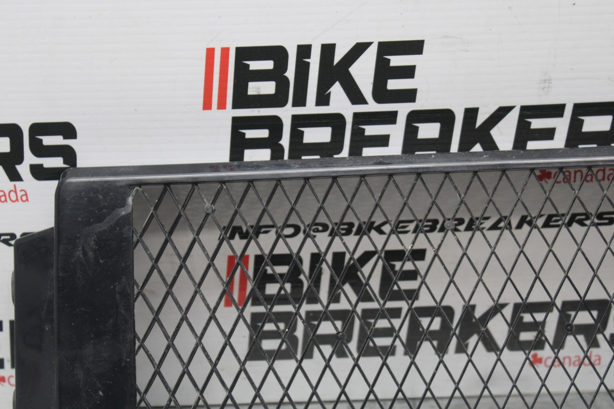 15 SUZUKI BOULEVARD C50 RADIATOR GRILLE GRILL SHIELD GUARD BB775
