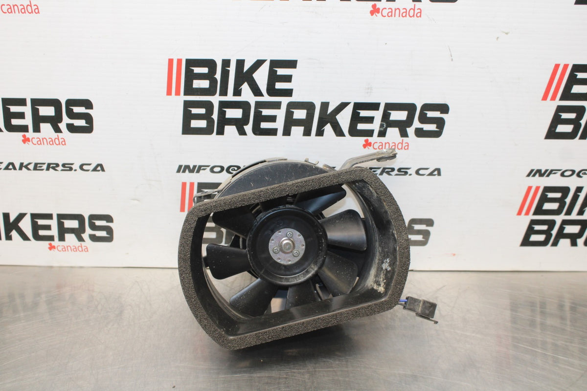 15 SUZUKI BOULEVARD C50 ENGINE RADIATOR COOLING FAN BB775