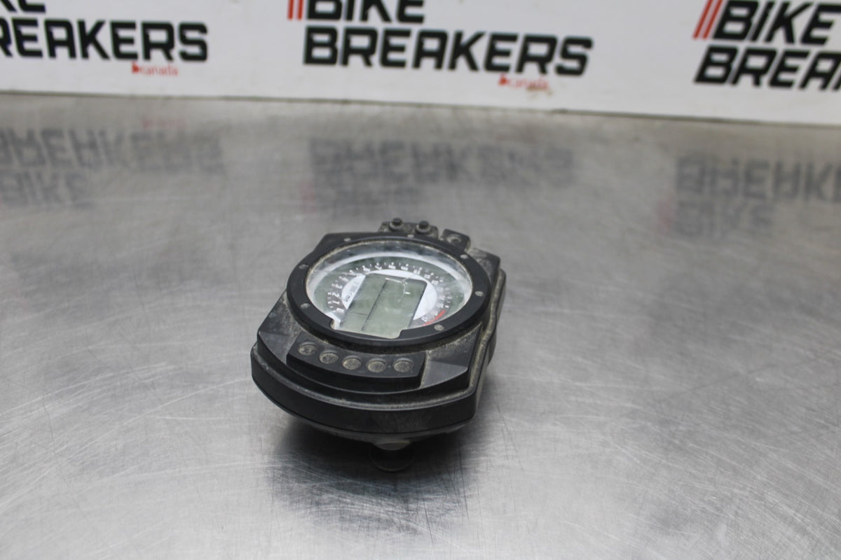 05-06 KAWASAKI NINJA ZX6R SPEEDO TACH GAUGES DISPLAY CLUSTER SPEEDOMETER BB877