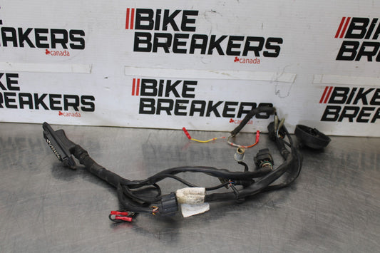 05 DUCATI SUPERSPORT 800 HEADLIGHT SPEEDO GAUGES WIRING HARNESS WIRE LOOM BB913