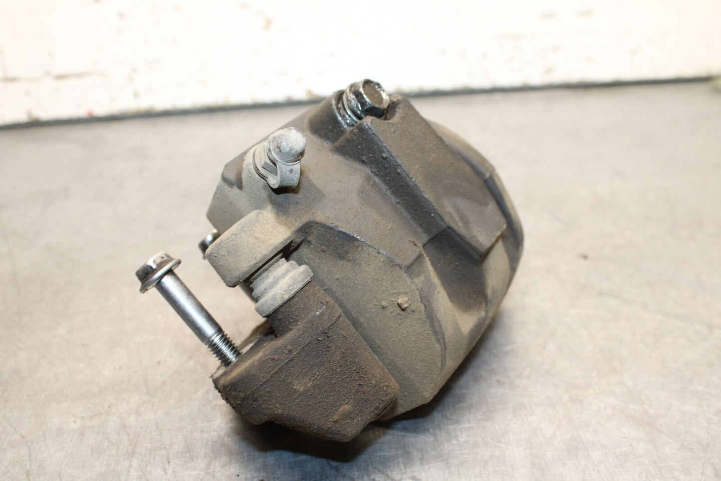 16-17 KAWASAKI VULCAN S 650 EN650 ABS RIGHT FRONT BRAKE CALIPER BB731