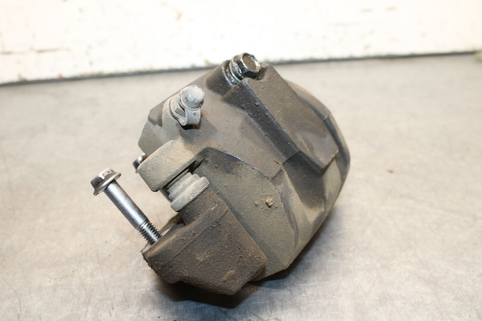 16-17 KAWASAKI VULCAN S 650 EN650 ABS RIGHT FRONT BRAKE CALIPER BB731