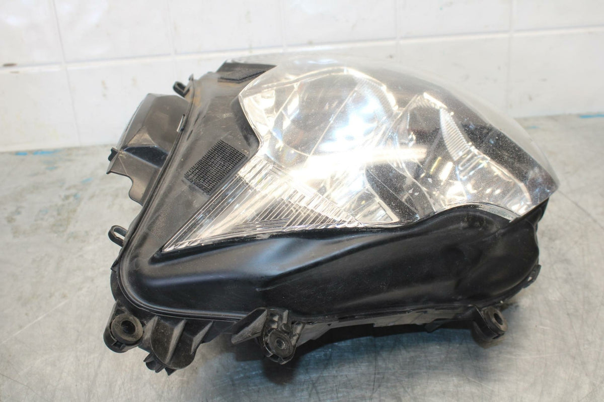 15-21 SUZUKI GSXR600 FRONT HEADLIGHT HEAD LIGHT LAMP BB418 B 
