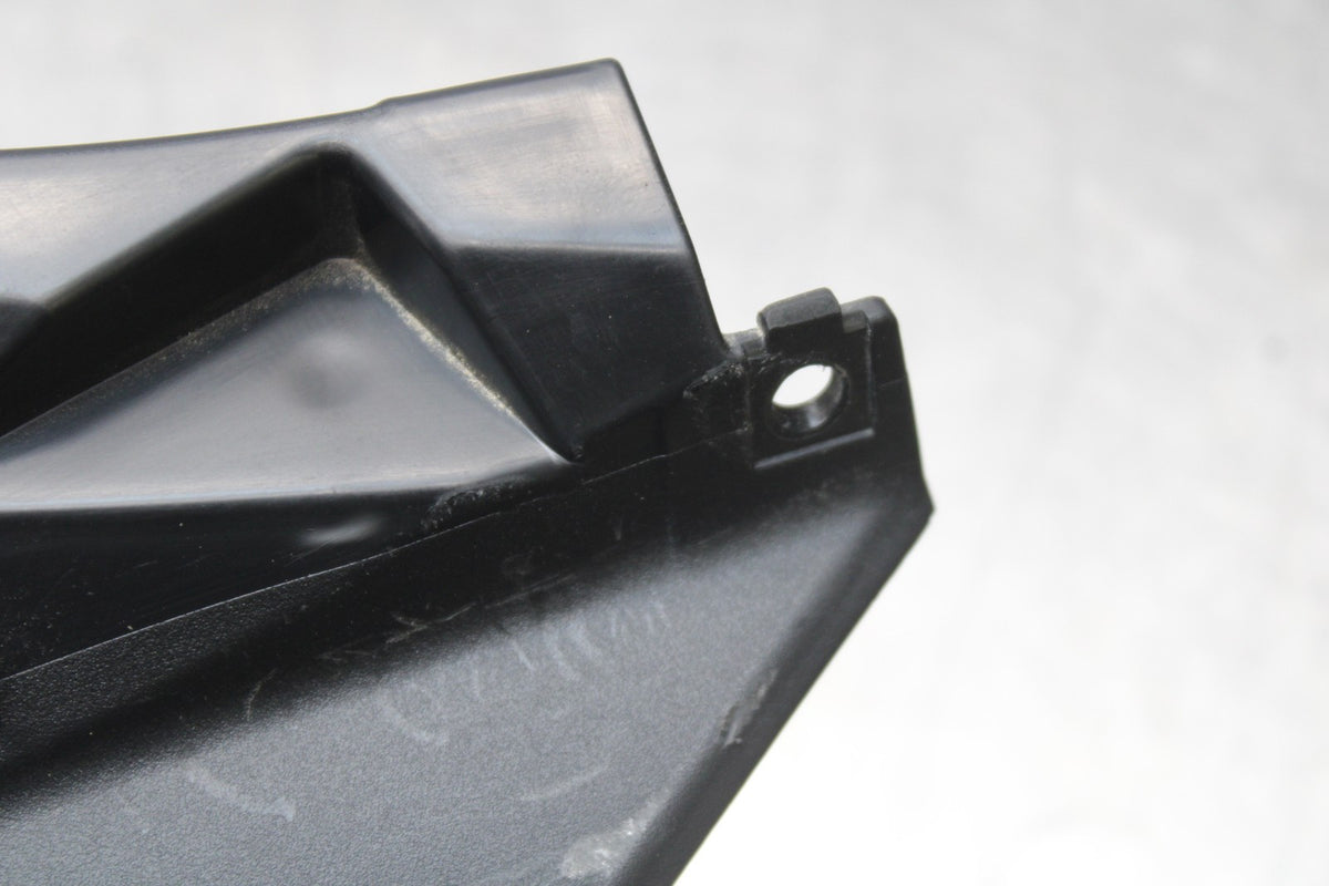 22-25 YAMAHA YZF R7 LEFT REAR BACK TAIL FAIRING COWL SHROUD BB850
