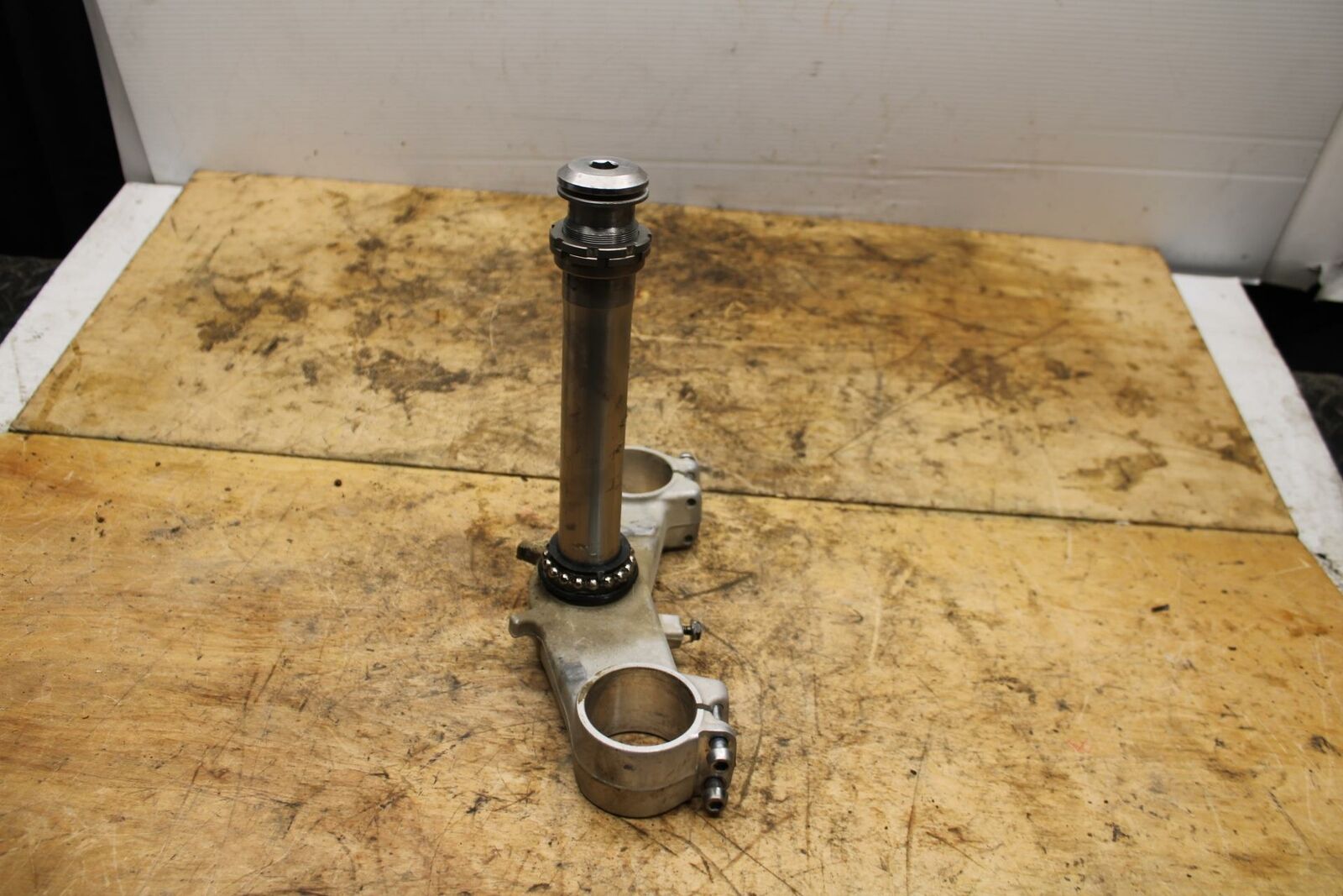 13-18 KAWASAKI NINJA ZX6R FRONT FORKS CLAMP LOWER TRIPLE TREE STEM BB342