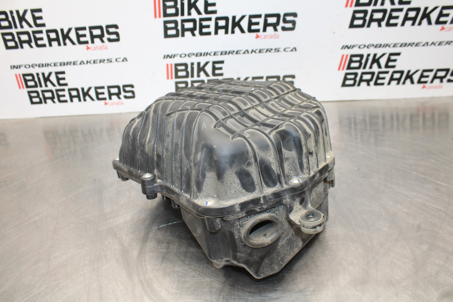 18-23 KAWASAKI NINJA 400 EX400 ABS AIRBOX AIR INTAKE FILTER BOX BB177