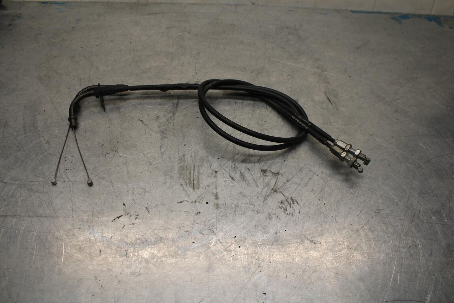 06-07 SUZUKI GSXR750 THROTTLE CABLES LINES BB424